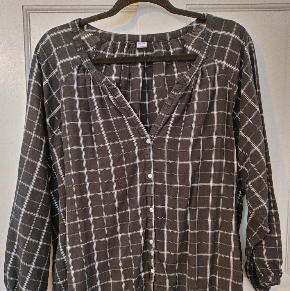 Old Navy Buttondown Top